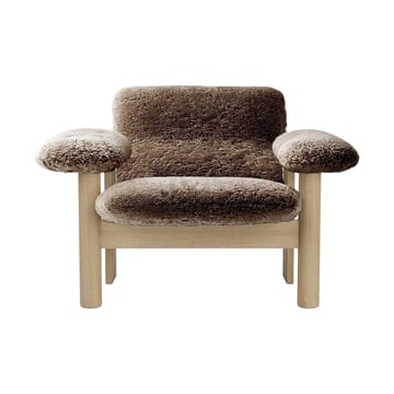 Brasilia fauteuil low back - Natural oak-Sahara sheepskin curly - Audo Copenhagen