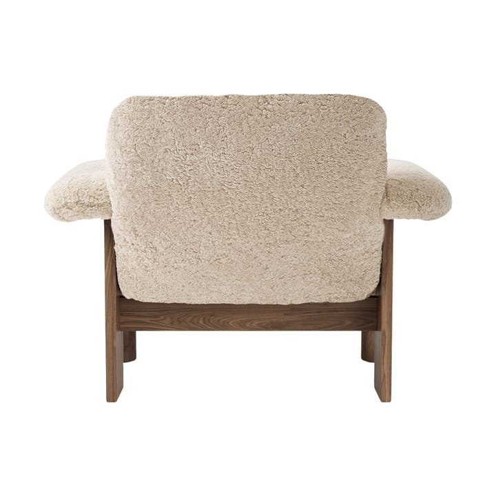 Brasilia fauteuil low back, Walnut-Nature sheepskin curly Audo Copenhagen