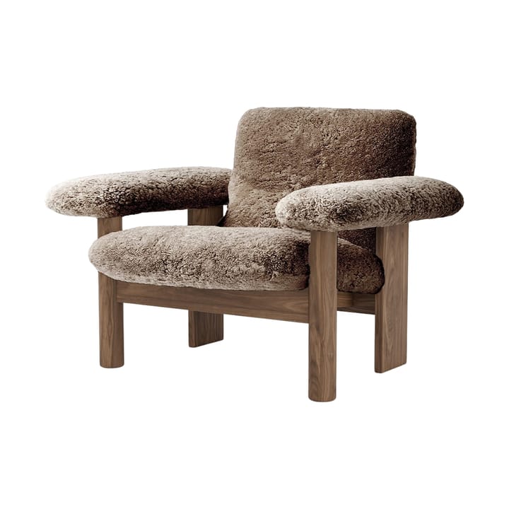 Brasilia fauteuil low back, Walnut-Sahara sheepskin curly Audo Copenhagen