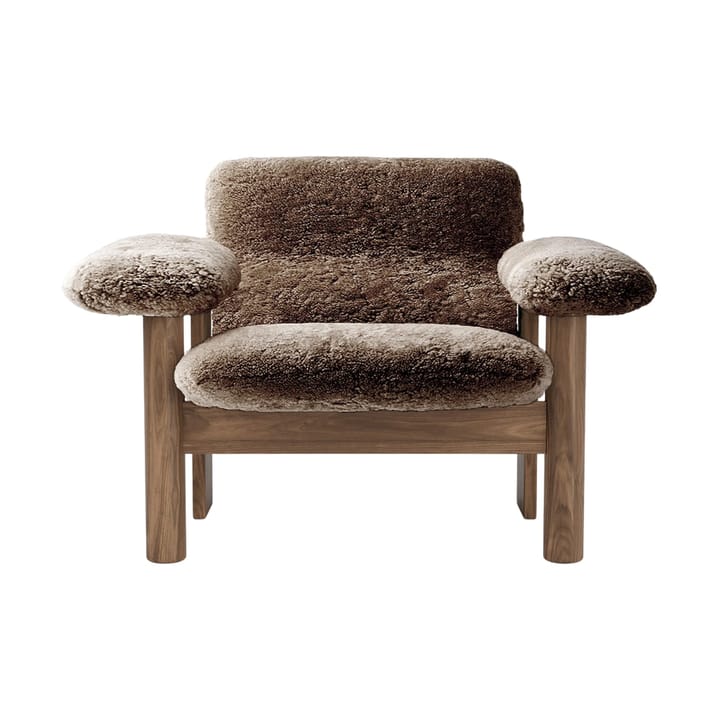 Brasilia fauteuil low back, Walnut-Sahara sheepskin curly Audo Copenhagen