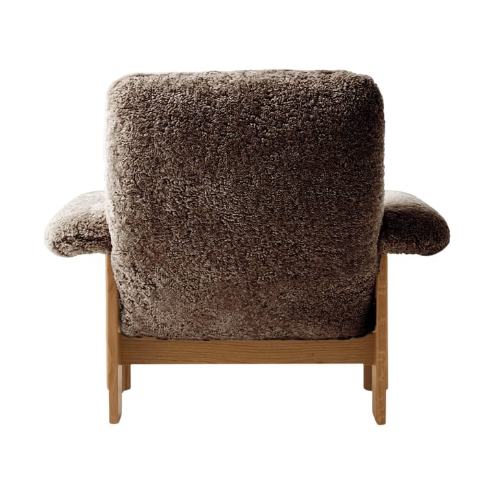 Brasilia fauteuil, Natural oak-Sahara sheepskin curly Audo Copenhagen