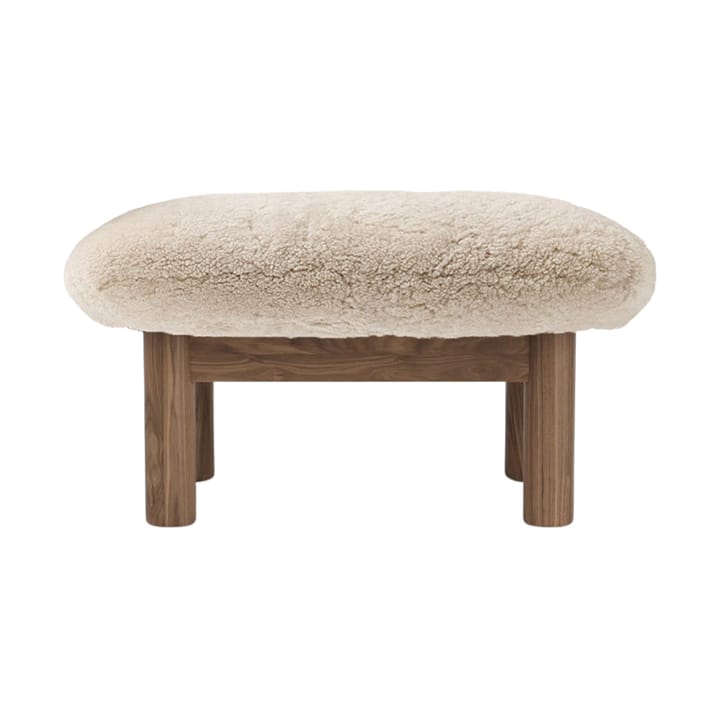 Brasilia voetenbankje, Walnut-Nature sheepskin curly Audo Copenhagen