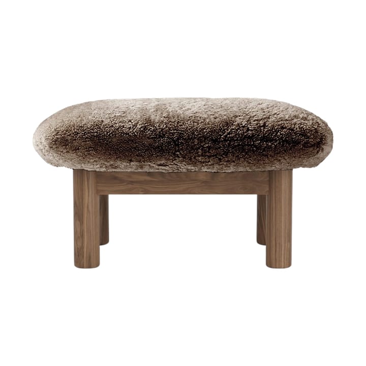 Brasilia voetenbankje, Walnut-Sahara sheepskin curly Audo Copenhagen