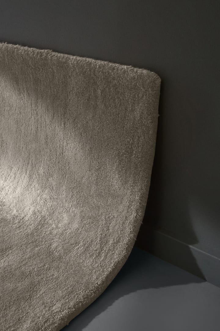 Stilla vloerkleed 160x130 cm, Taupe AYTM