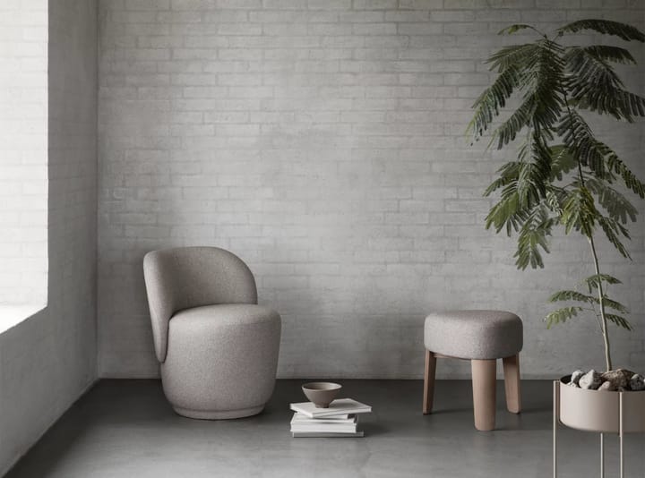 Kuon fauteuil, Socia desert blomus