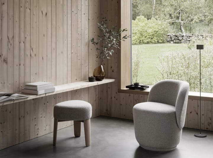 Kuon fauteuil, Socia desert blomus