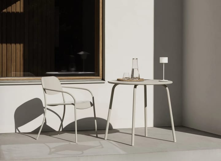 YUA bistro table tafel Ø80 cm, Silk grey blomus