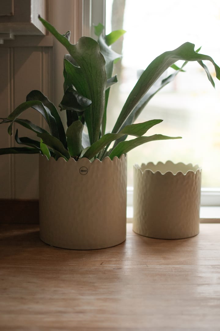 Flowery pot Ø16 cm, Creme DBKD