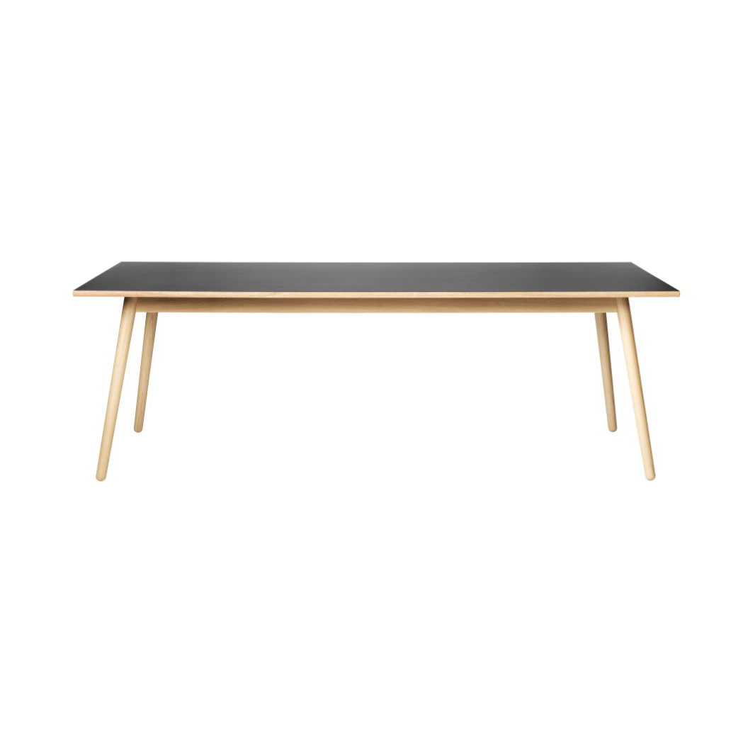 FDB Møbler C35C eettafel 95x220 cm Black-oak nature lacquered