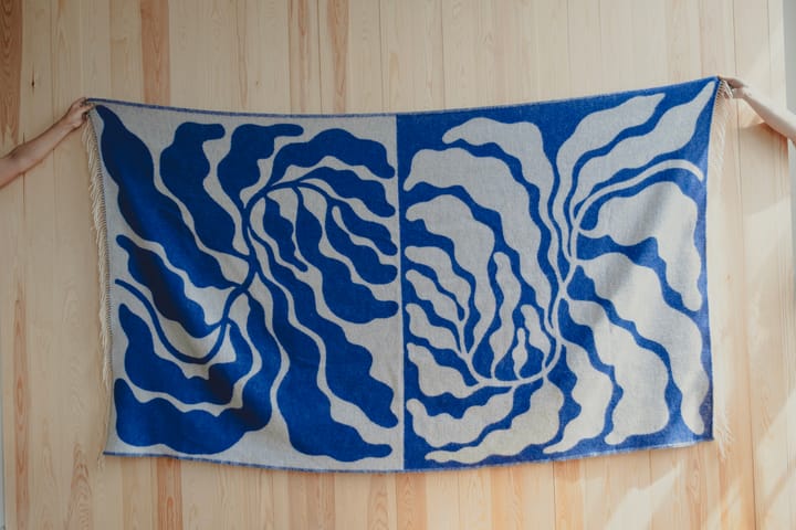 Leaves plaid 130x220 cm, Blue-white Fine Little Day