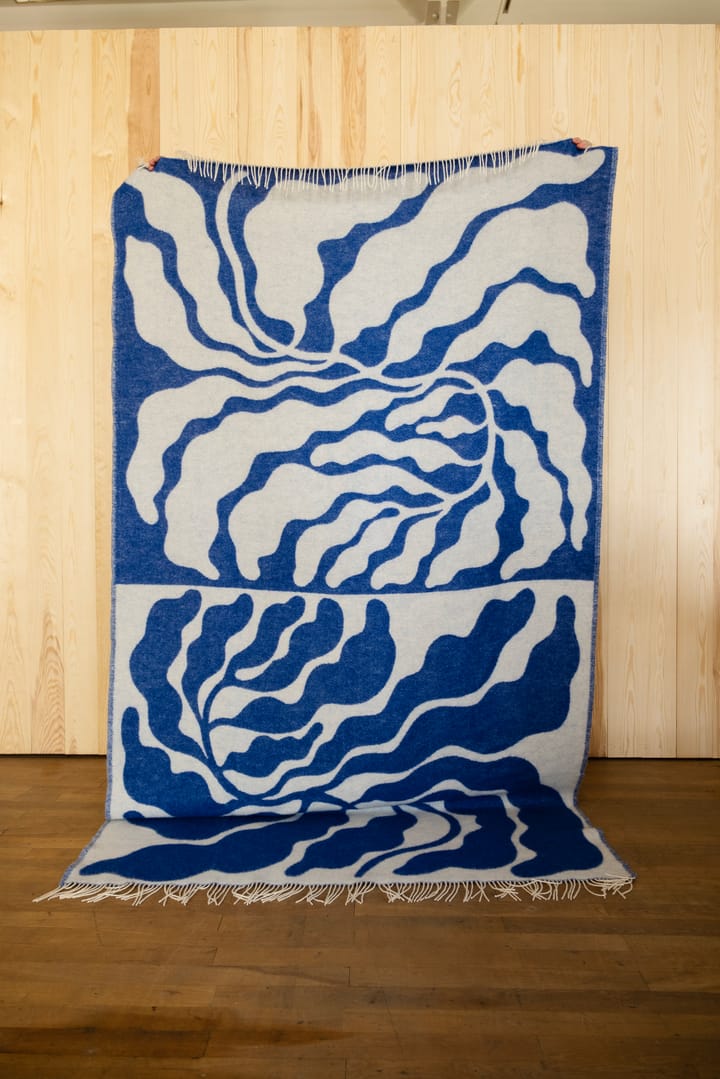 Leaves plaid 130x220 cm, Blue-white Fine Little Day