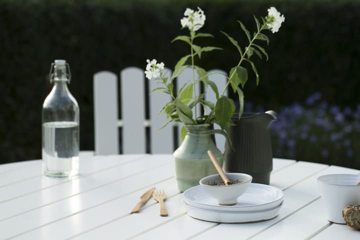 9A eettafel, Witgelakte eiken Ø120 cm Grythyttan stalen meubelen