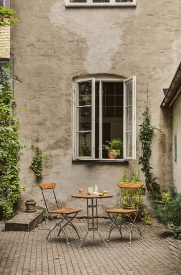 Bryggeri driepoot tafel - Teak-verzinkt frame - Grythyttan stalen meubelen