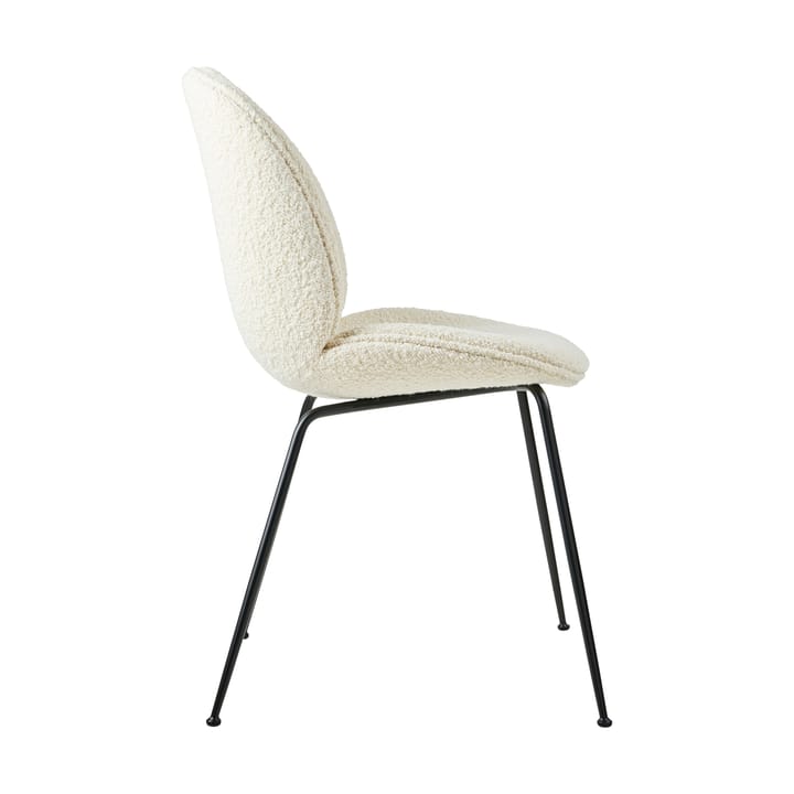 Beetle dining chair fully upholstered conic base, Karakorum 001-zwart onderstel GUBI