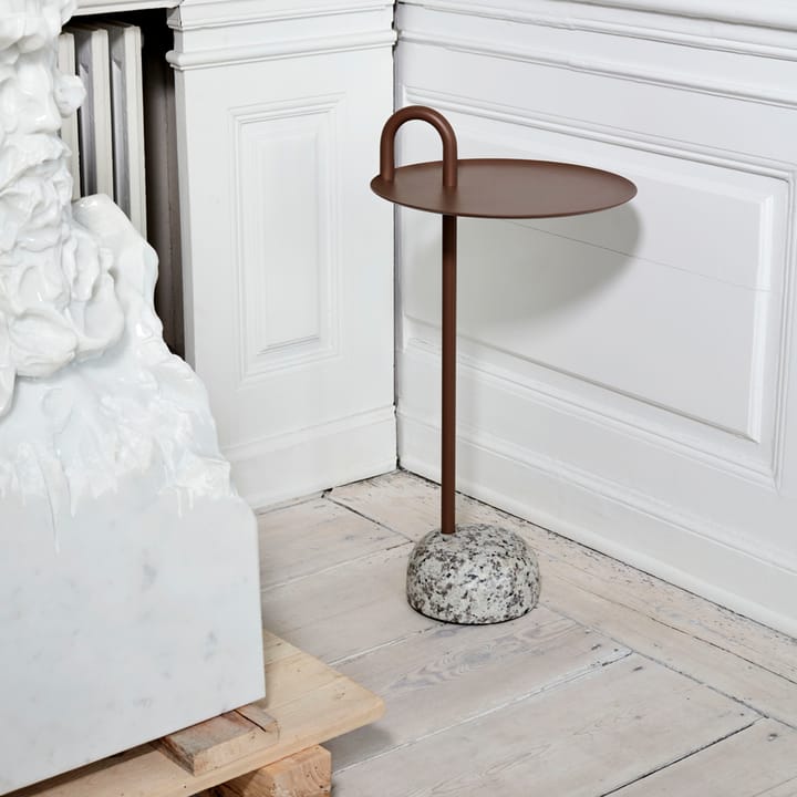 Bowler bijzettafel, Tile red-granite HAY