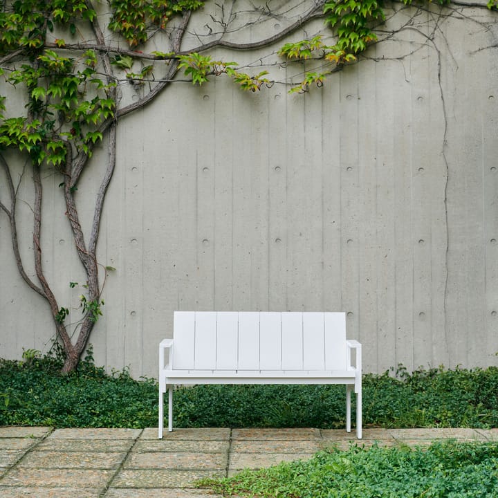 Crate Dining Bench bank gelakt sparrenhout - White - HAY