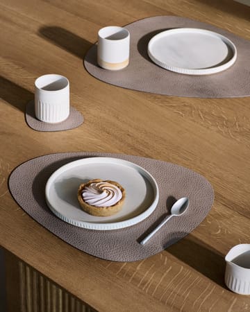 Hippo placemat curve M - Warm grey - LIND DNA