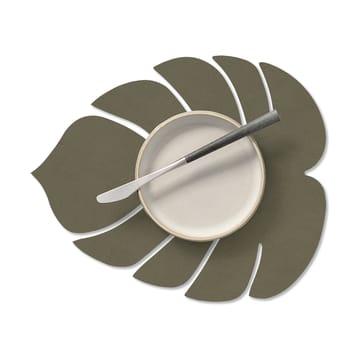 Monstera Leaf Nupo placemat S - Army green - LIND DNA