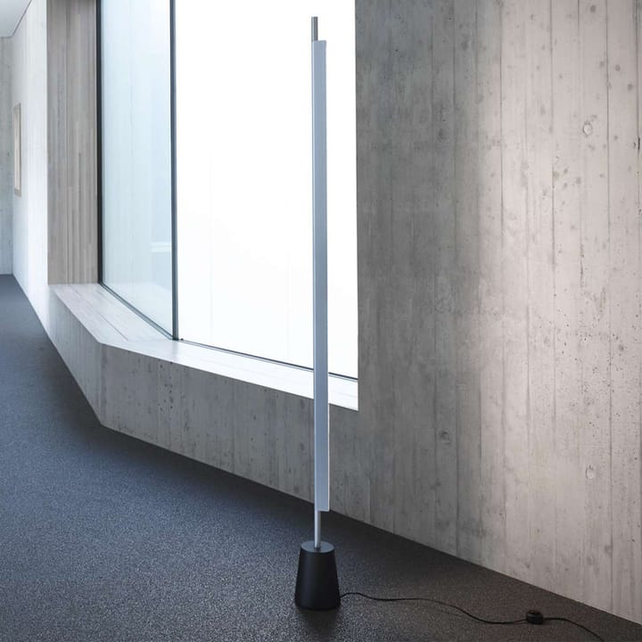 Compendium vloerlamp, aluminium Luceplan