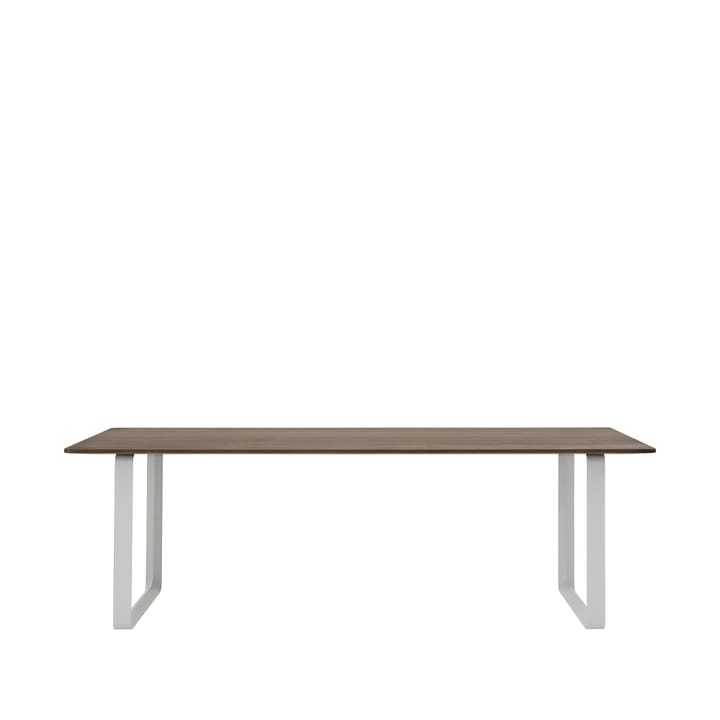 70/70 eettafel 225x90 cm - Solid smoked oak-Grey - Muuto