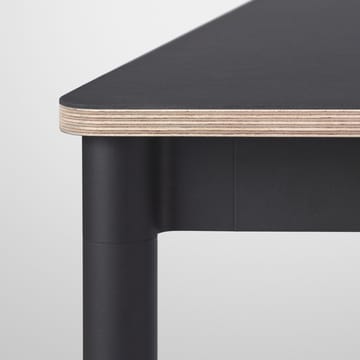 Base eettafel - oak, zwart onderstel, plywoodrand, 250x90 cm - Muuto