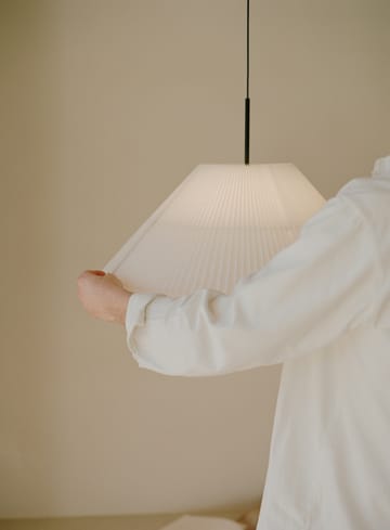 Nebra Small hanglamp Ø40-70 cm - White - New Works