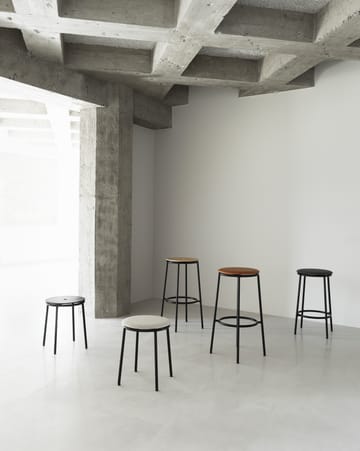 Circa kruk 45 cm - Zwart eikenhout - Normann Copenhagen