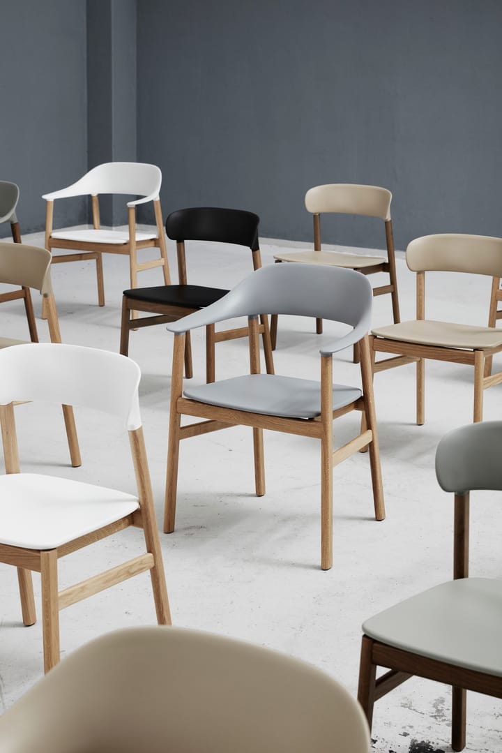 Herit eiken stoel, Grey Normann Copenhagen