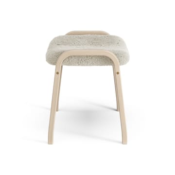 Lamino voetenbankje Eik wit gepigmenteerd / schapenvacht - Moonlight (beige) - Swedese