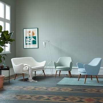 Dwell loungestoel - Barnum24 cream-poten van gerookt eikenhout - Warm Nordic