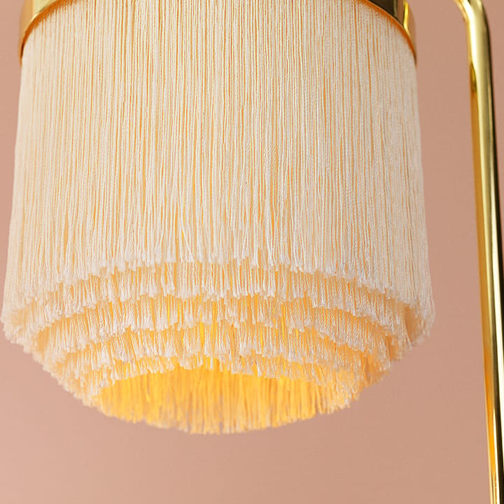 Fringe vloerlamp, cream white, met messing geplateerd staal Warm Nordic