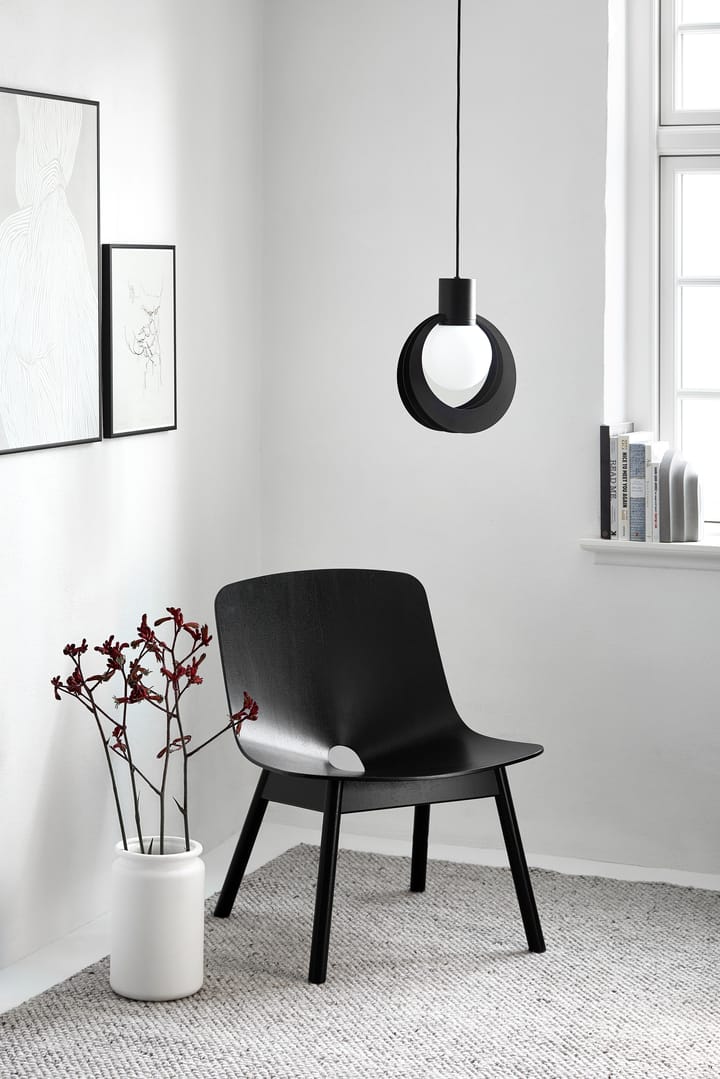 Lunar hanglamp medium, Black Woud