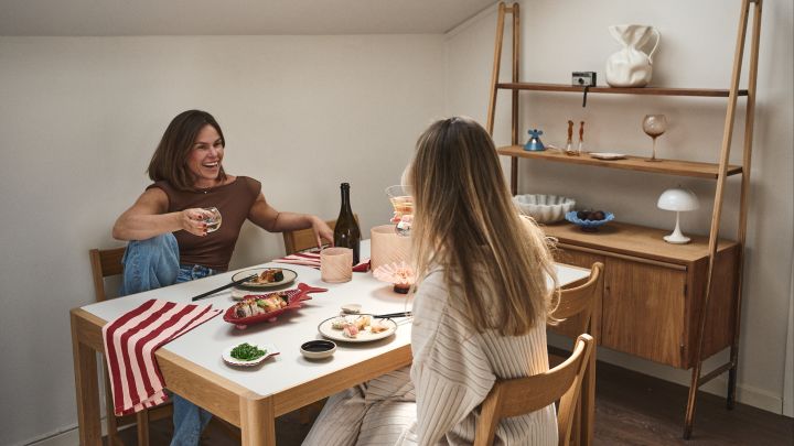 Met servies, glaswerk, details en textiel van Byon kun je een heerlijke sushi-avond midden in de week creëren. Dek de tafel met mooi servies, servetten en fijne glazen om je dagelijks leven een gouden randje te geven.